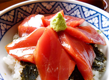 本マグロの漬け丼